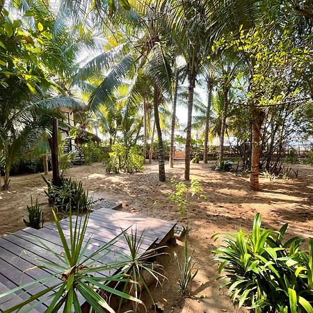 Hotel Descalzo Spa Zipolite Exteriör bild