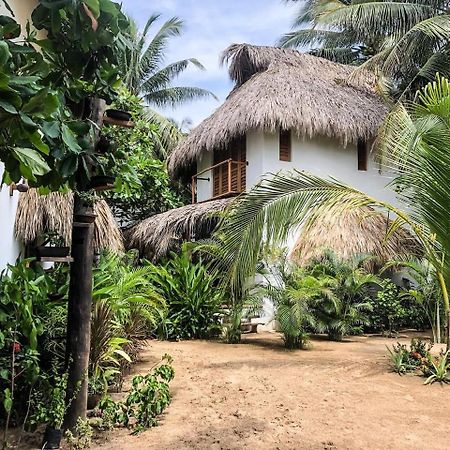 Hotel Descalzo Spa Zipolite Exteriör bild