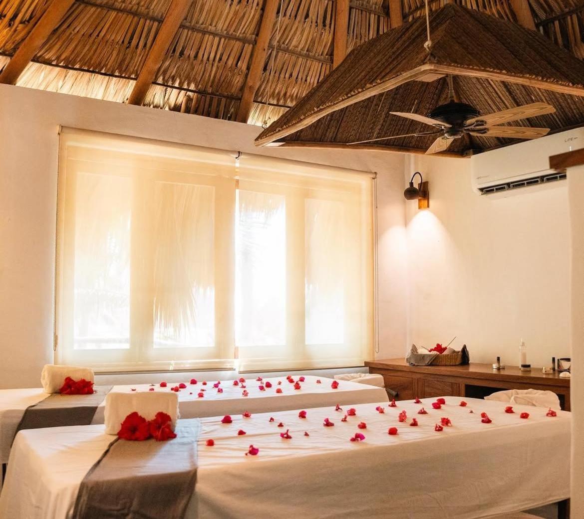 Hotel Descalzo Spa Zipolite Exteriör bild